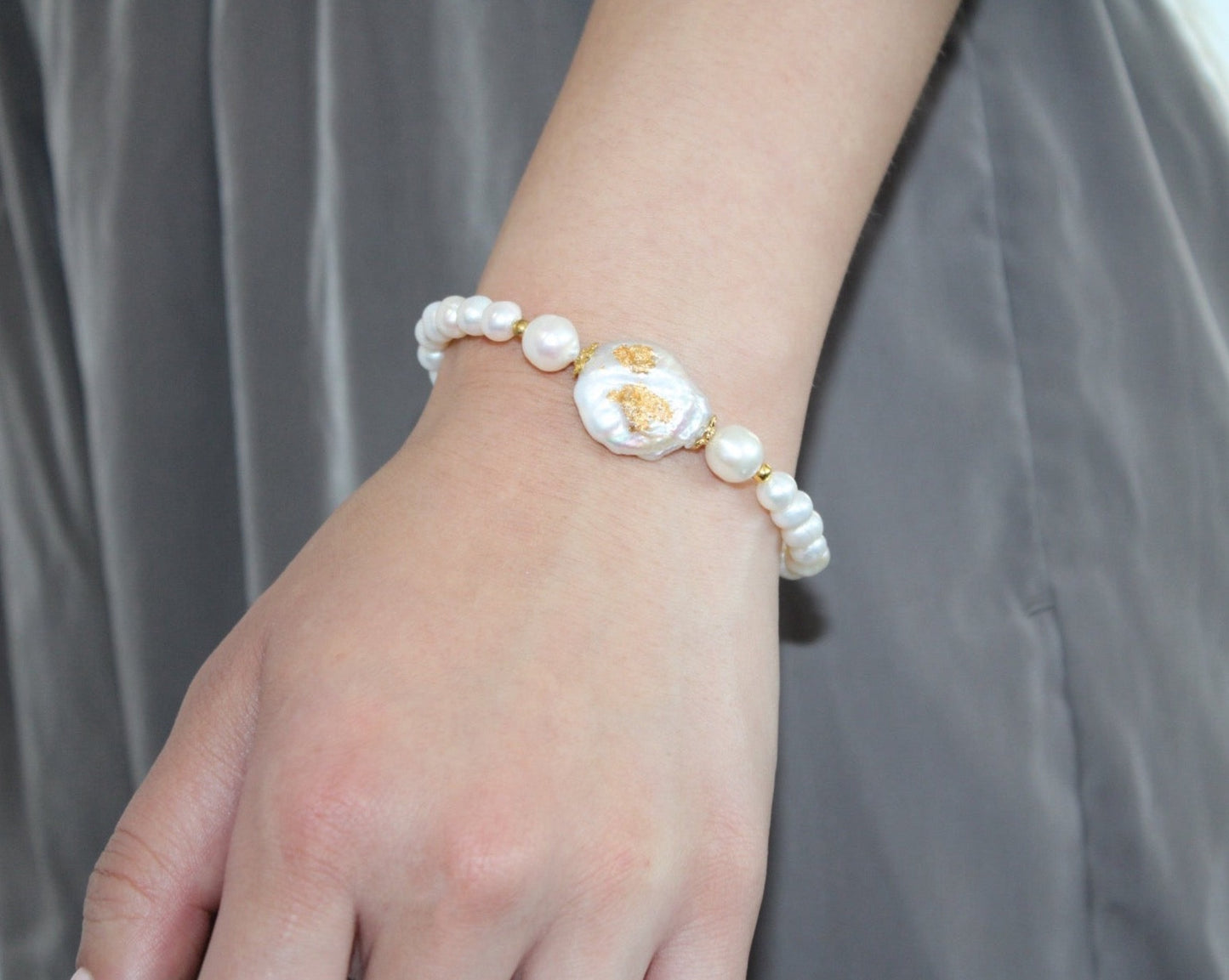 Ada Pearl Bracelet